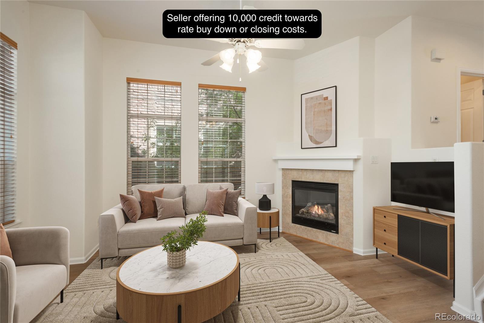 9496  elmhurst lane, Highlands Ranch sold home. Closed on 2025-12-15 for $470,000.