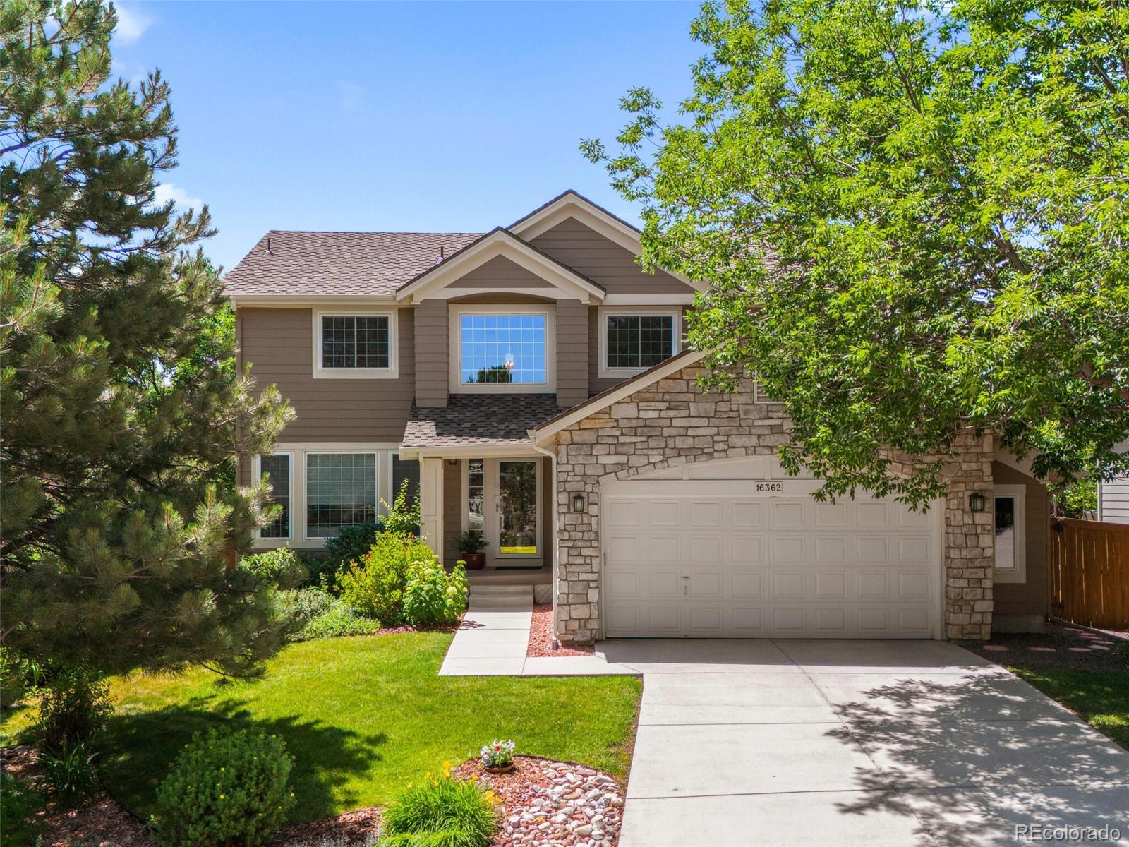 Stonegate Parker Home | MLS #: 432477016362  Oakmoor Place, Parker Beds: 5 Baths: 3 Price: $700,000
