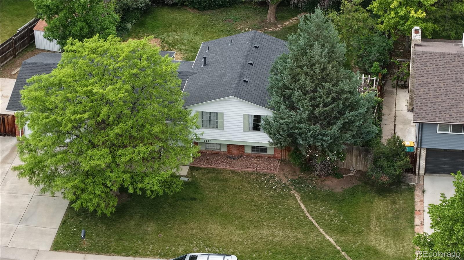 Leawood Littleton Home | MLS #: 85064556437 W Arbor Drive, Littleton Beds: 4 Baths: 2 Price: $550,000