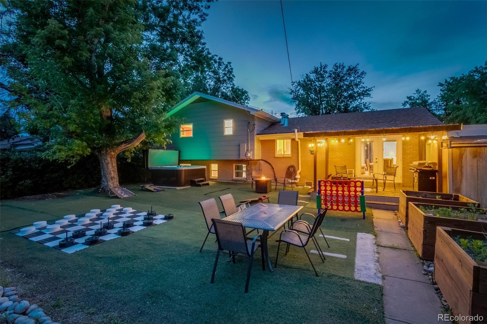  Northglenn Home | MLS #: 9368389860  Dean Drive, Northglenn Beds: 6 Baths: 4 Price: $585,000