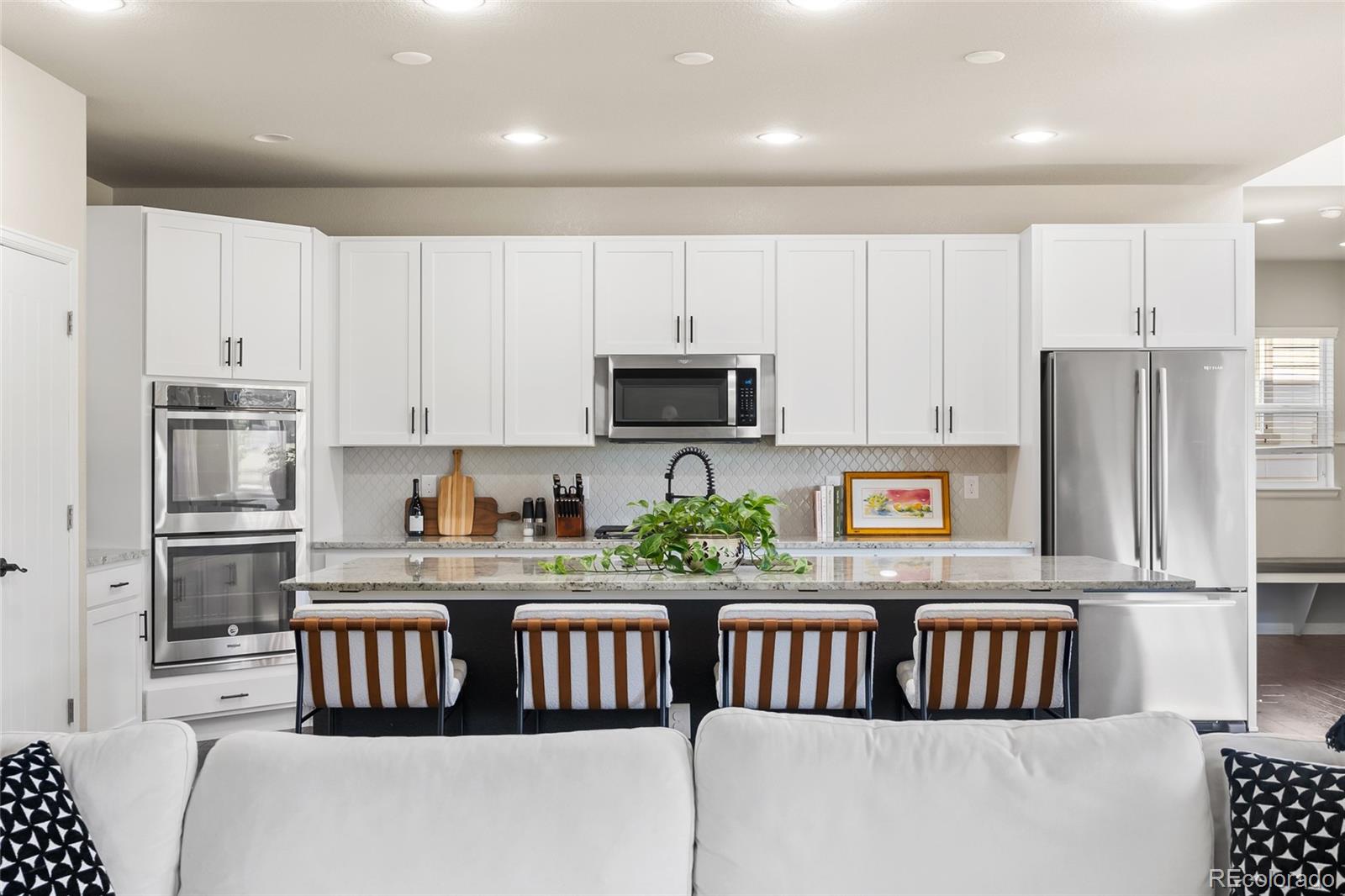 Castle Oaks Castle Rock Home | MLS #: 98417544778  Ravencrest Place, Castle Rock Beds: 4 Baths: 4 Price: $699,800