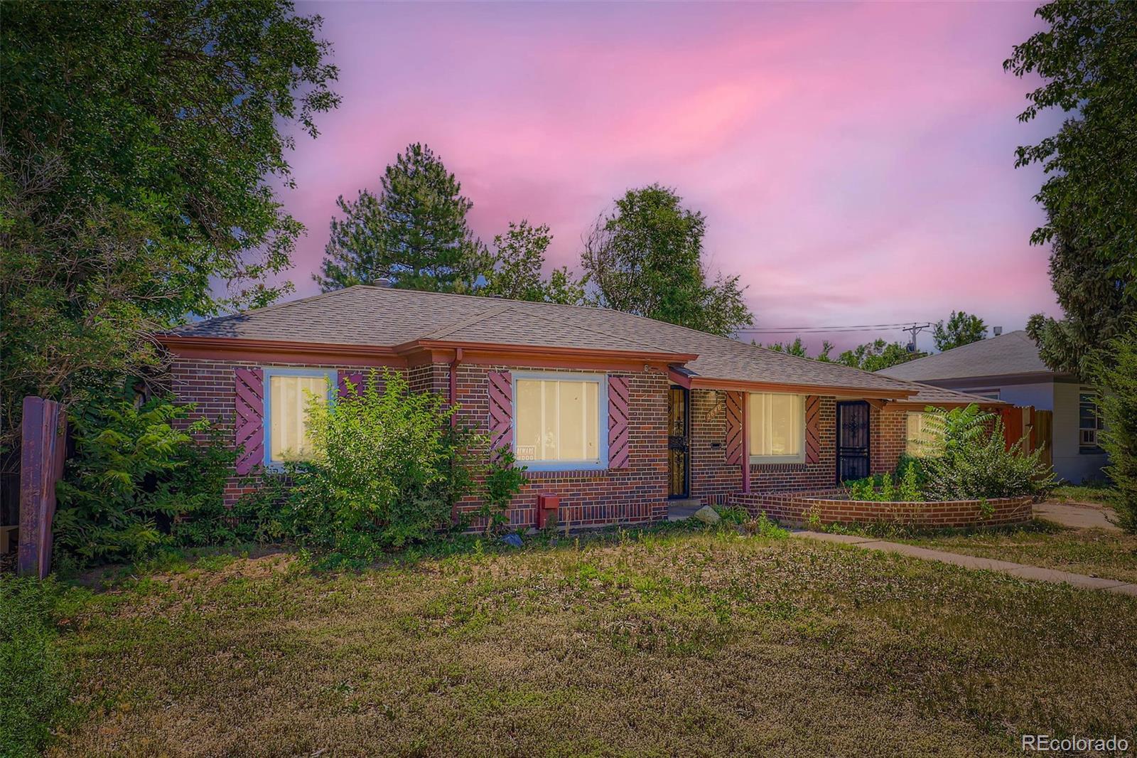 Burns Heights Denver Home | MLS #: 93271302640  Oneida Street, Denver Beds: 4 Baths: 3 Price: $455,000