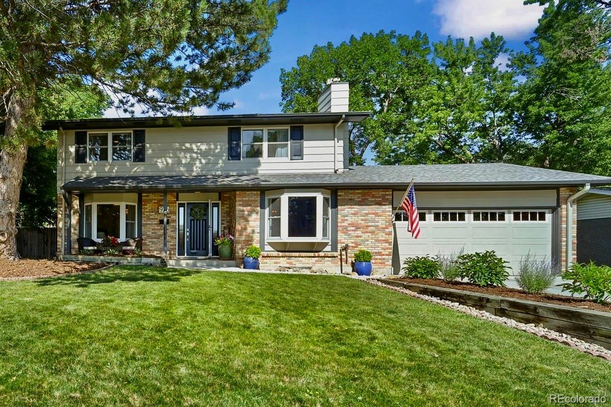 Broomfield Heights Broomfield Home | MLS #: 5520372925  Daphne Street, Broomfield Beds: 5 Baths: 3 Price: $725,000