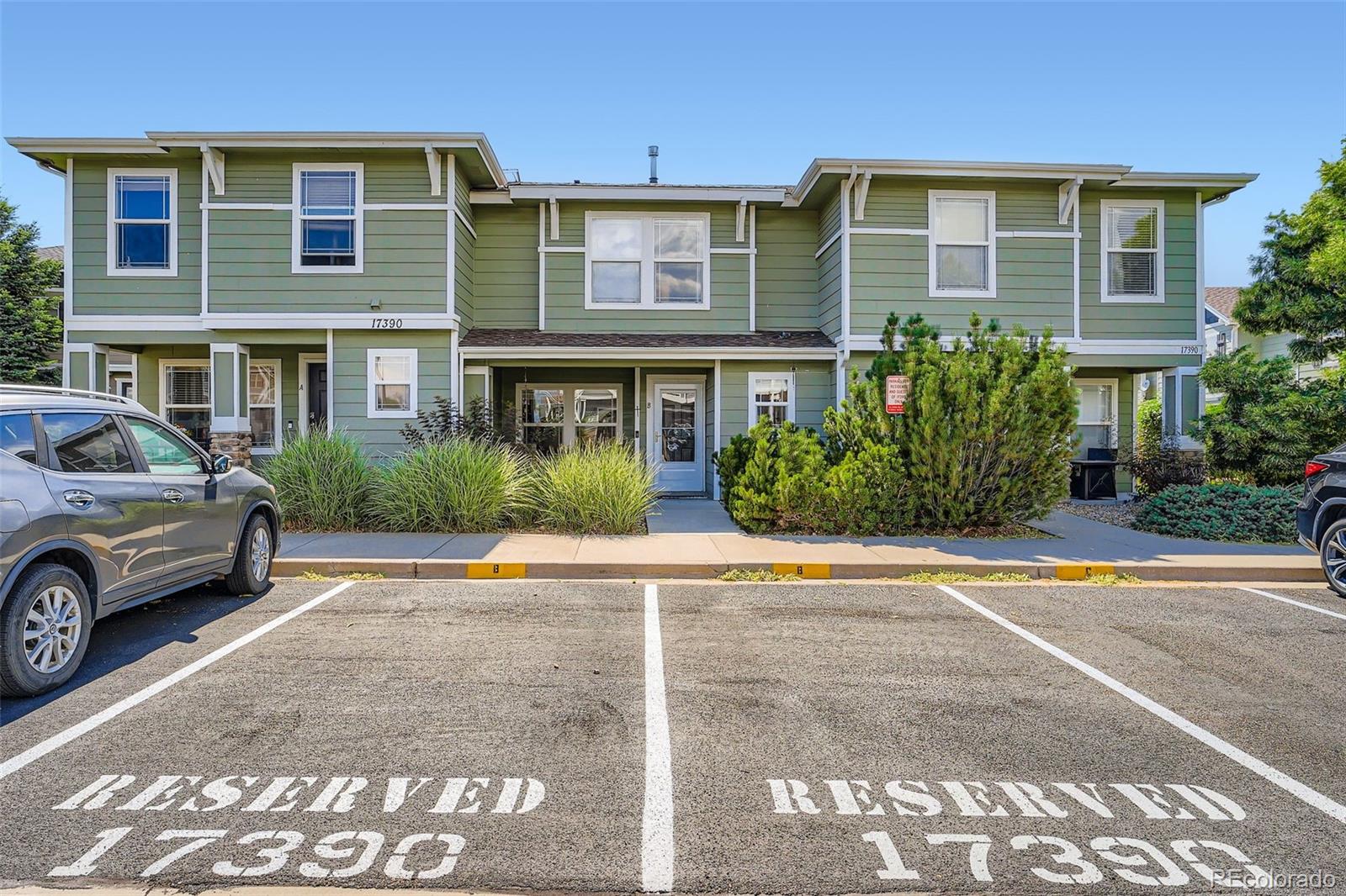 Cottonwood South Parker Condo / Townhome | MLS #: 958228917390  Waterhouse Circle B, Parker Beds: 3 Baths: 3 Price: $374,900