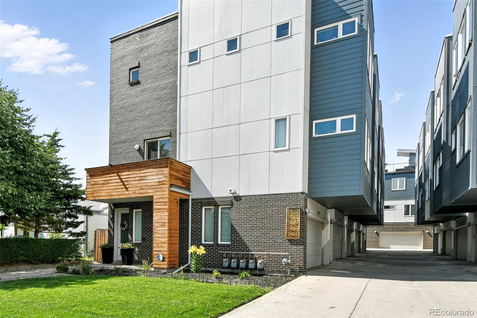 Cheltenham Heights Denver Home | MLS #: 79000413431 W 16th Avenue, Denver Beds: 2 Baths: 4 Price: $715,000