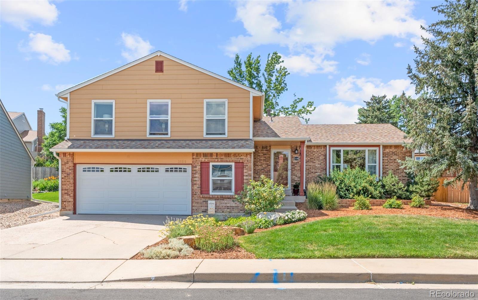Lac Amora Broomfield Home | MLS #: 76031753156 W 11th Avenue Court, Broomfield Beds: 4 Baths: 3 Price: $632,000