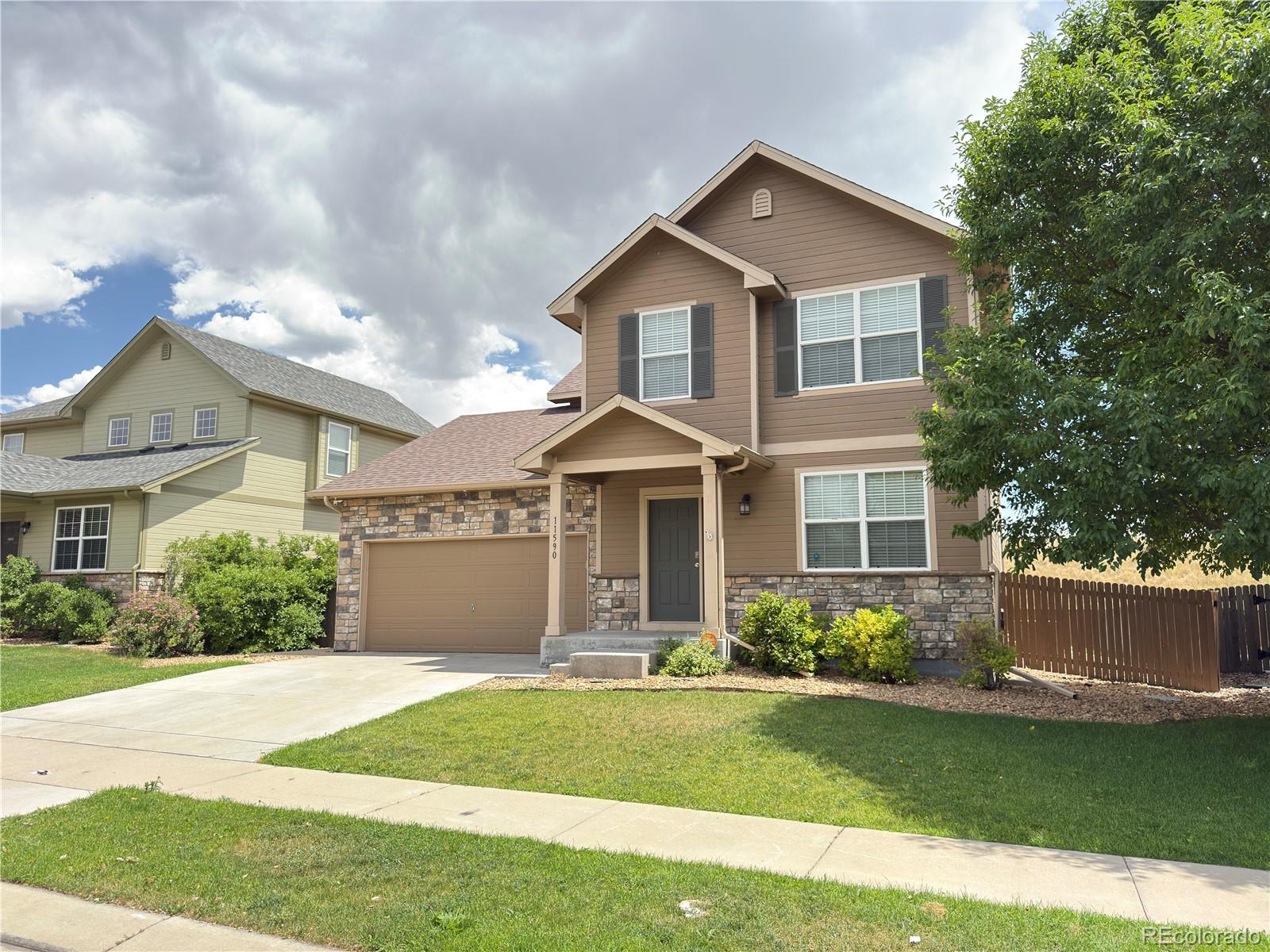 River Oaks Commerce City Home | MLS #: 583280511590  River Oaks Lane, Commerce City Beds: 4 Baths: 3 Price: $505,000