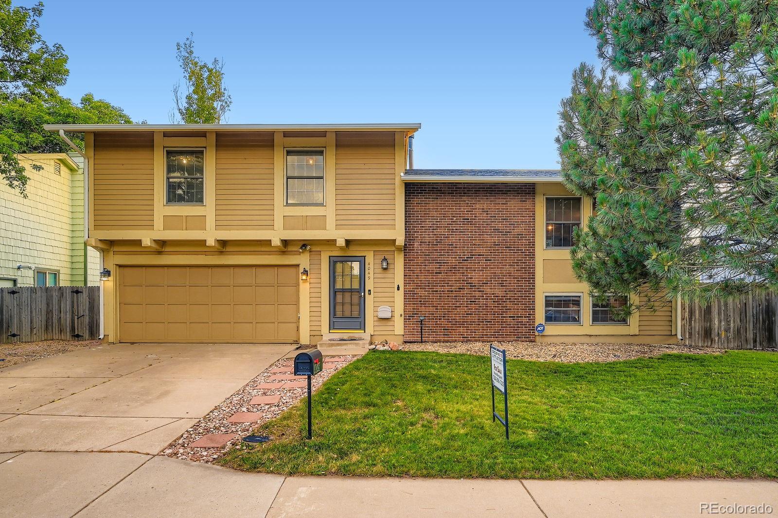 Mission Viejo Aurora Home | MLS #: 23739054049 S Nucla Way, Aurora Beds: 4 Baths: 3 Price: $510,000