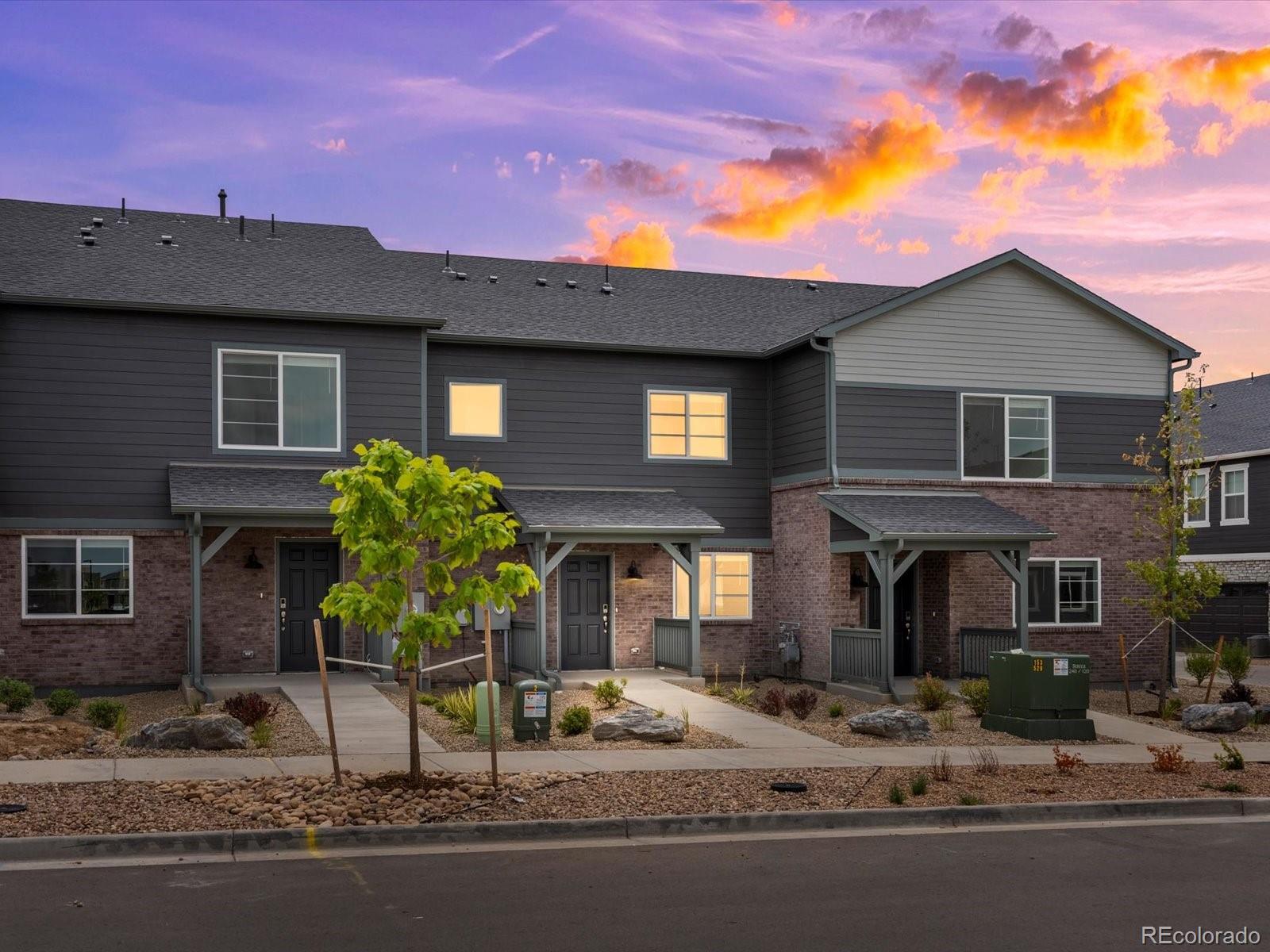 High Point Aurora Home | MLS #: 751029521074 E 65th Drive, Aurora Beds: 3 Baths: 3 Price: $414,990
