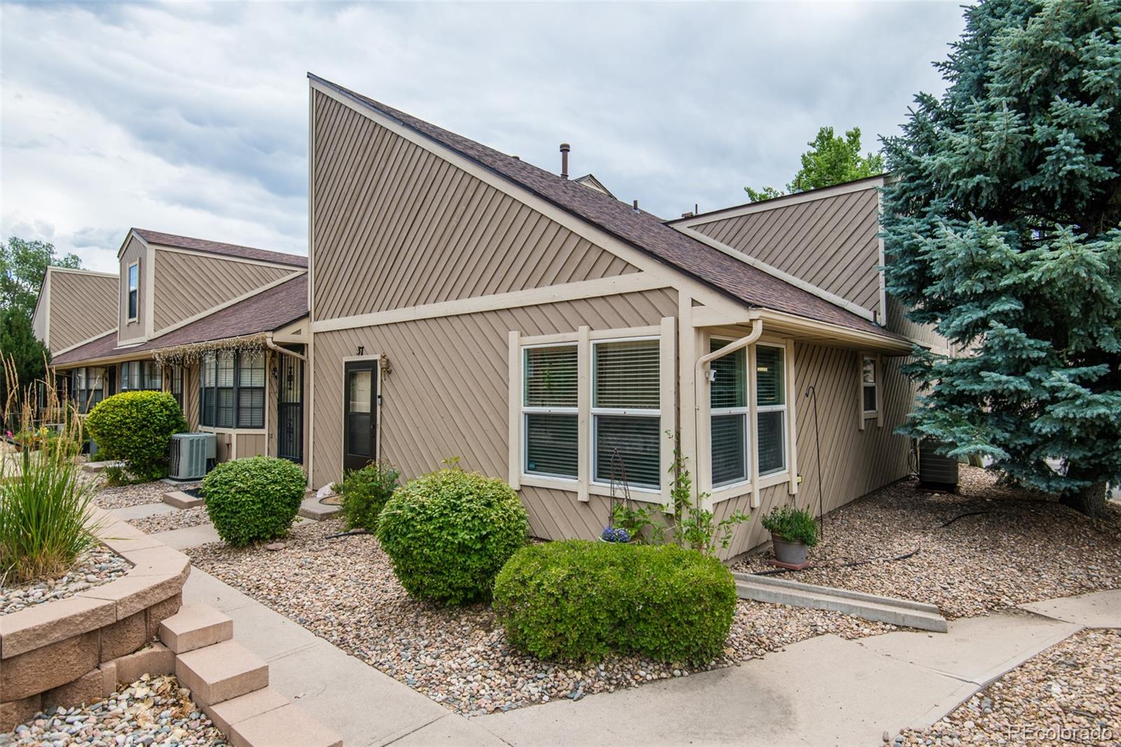 Mark Denver Condo / Townhome | MLS #: 40793983300 W Florida Avenue 37, Denver Beds: 2 Baths: 2 Price: $350,000