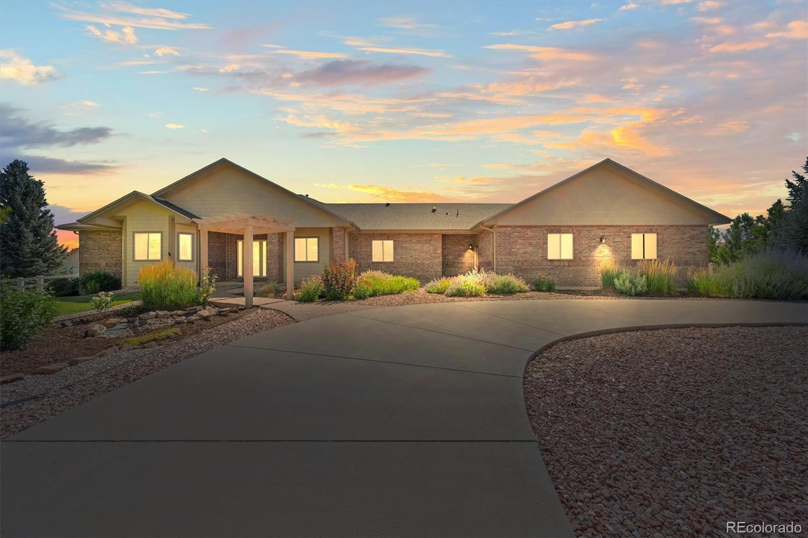 Eagle Shadow Brighton Home | MLS #: 311315716676  Leyden Street, Brighton Beds: 3 Baths: 3 Price: $999,900