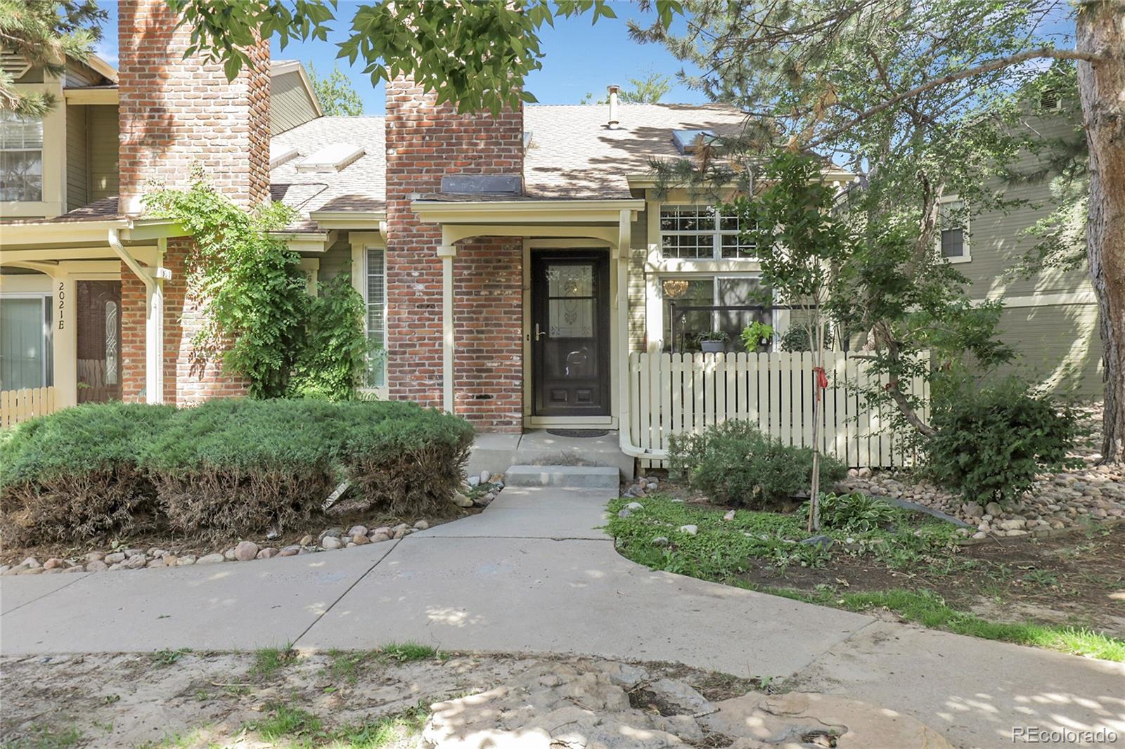 Chambers Ridge Aurora Condo / Townhome | MLS #: 75550352021 S Hannibal Way F, Aurora Beds: 2 Baths: 1 Price: $340,000