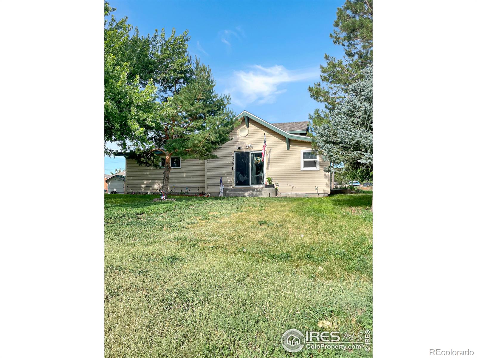 329 s wynona avenue, Holyoke sold home. Closed on 2025-09-08 for $165,000.