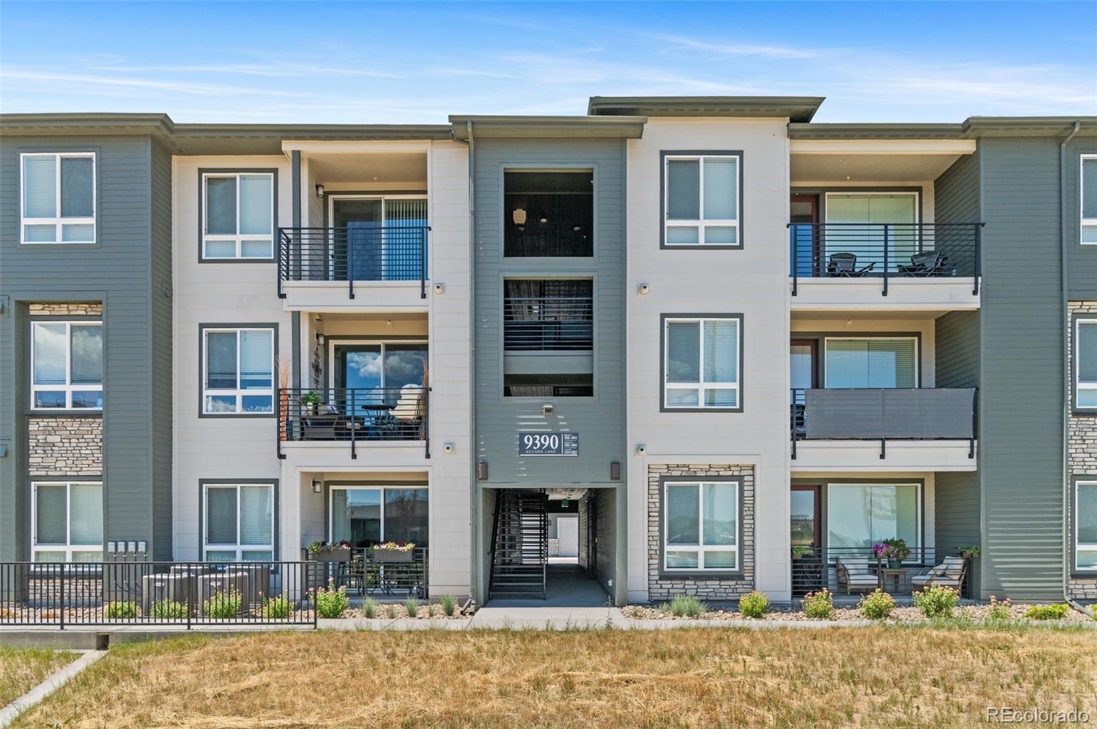Stonegate Parker Condo / Townhome | MLS #: 29306559390  Accord Lane 203, Parker Beds: 3 Baths: 2 Price: $400,000