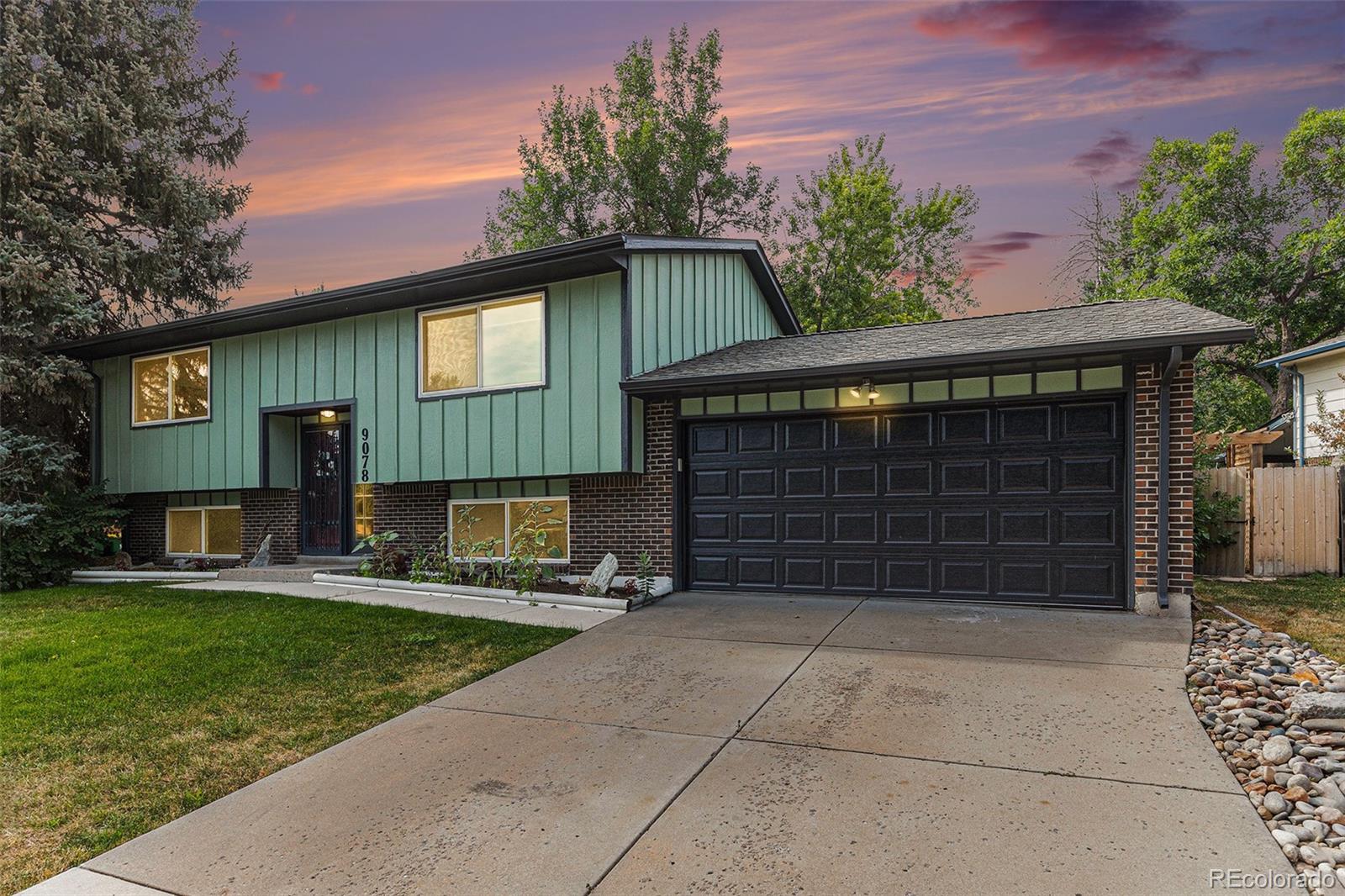 Melody Hills Littleton Home | MLS #: 91139189078 W Radcliffe Drive, Littleton Beds: 4 Baths: 2 Price: $575,000