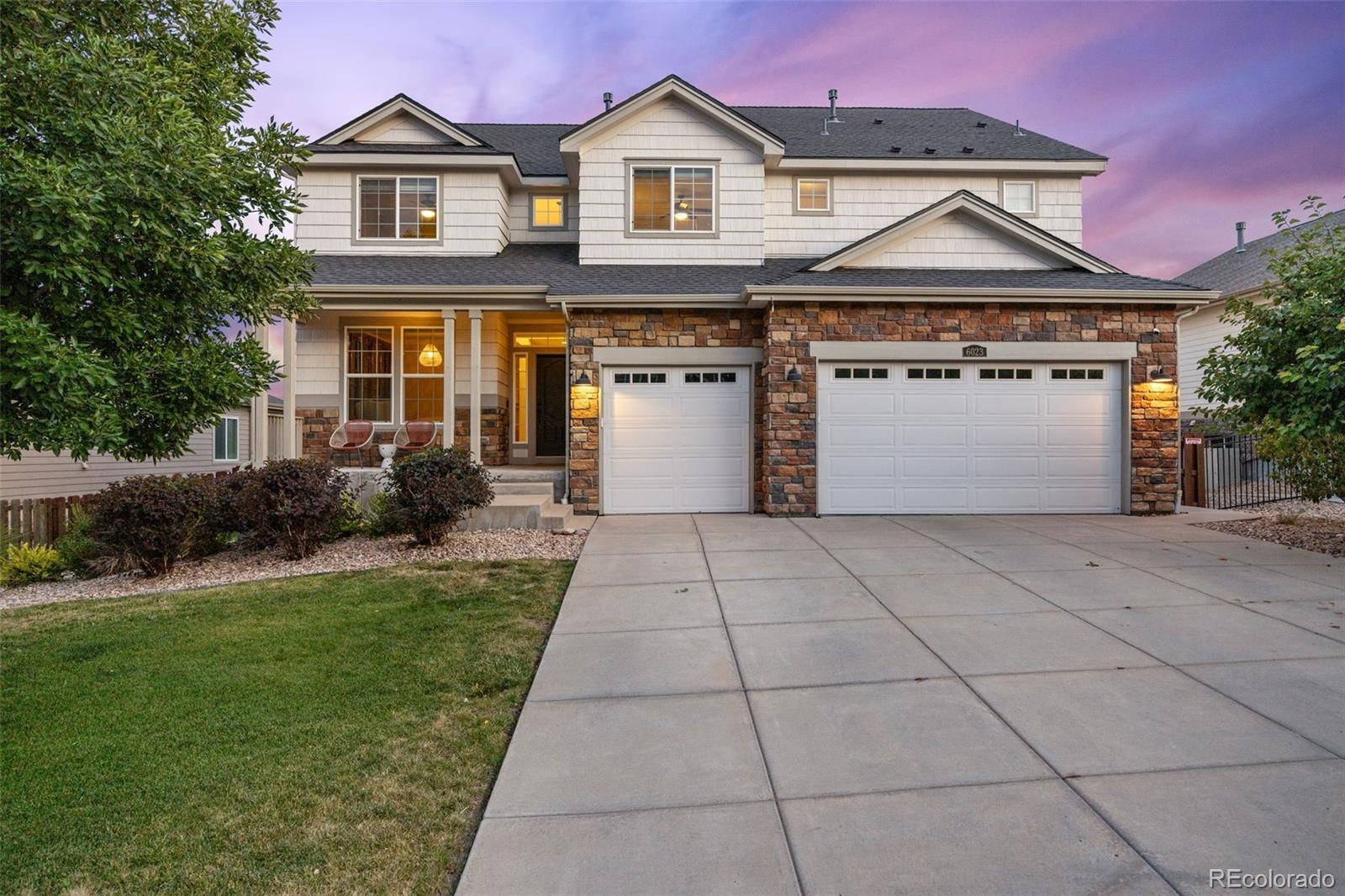 Beacon Point Aurora Home | MLS #: 48373336023 S Little River Way, Aurora Beds: 5 Baths: 4 Price: $775,000