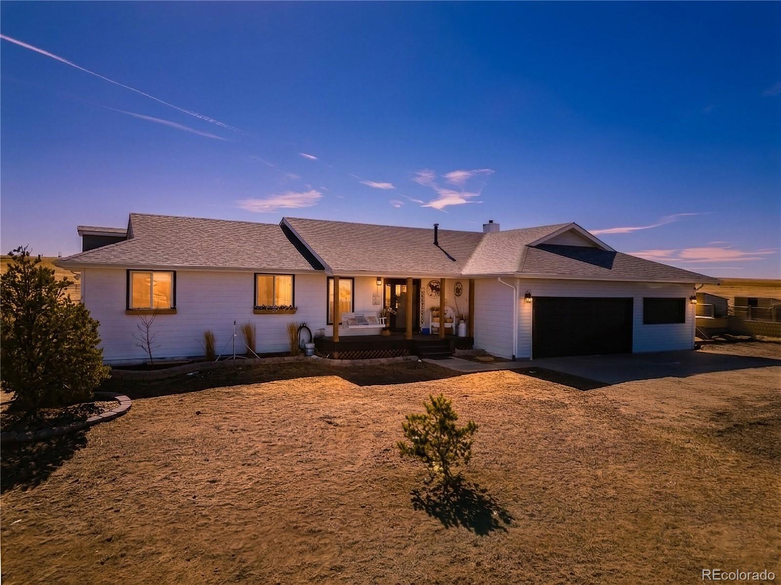  Elizabeth Home | MLS #: 419317545523  Sun Country Drive, Elizabeth Beds: 4 Baths: 3 Price: $890,000