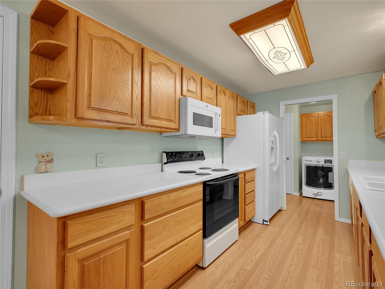 Columbine Knolls Littleton Home | MLS #: 60630887037 S Newland Street, Littleton Beds: 4 Baths: 3 Price: $650,000