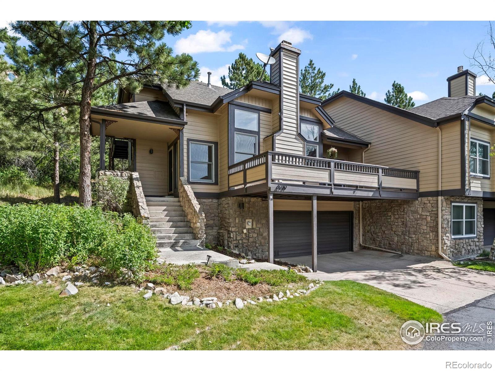  Castle Rock Condo / Townhome | MLS #: 45678910390254219  Morning Star Drive , Castle Rock Beds: 3 Baths: 3 Price: $599,000