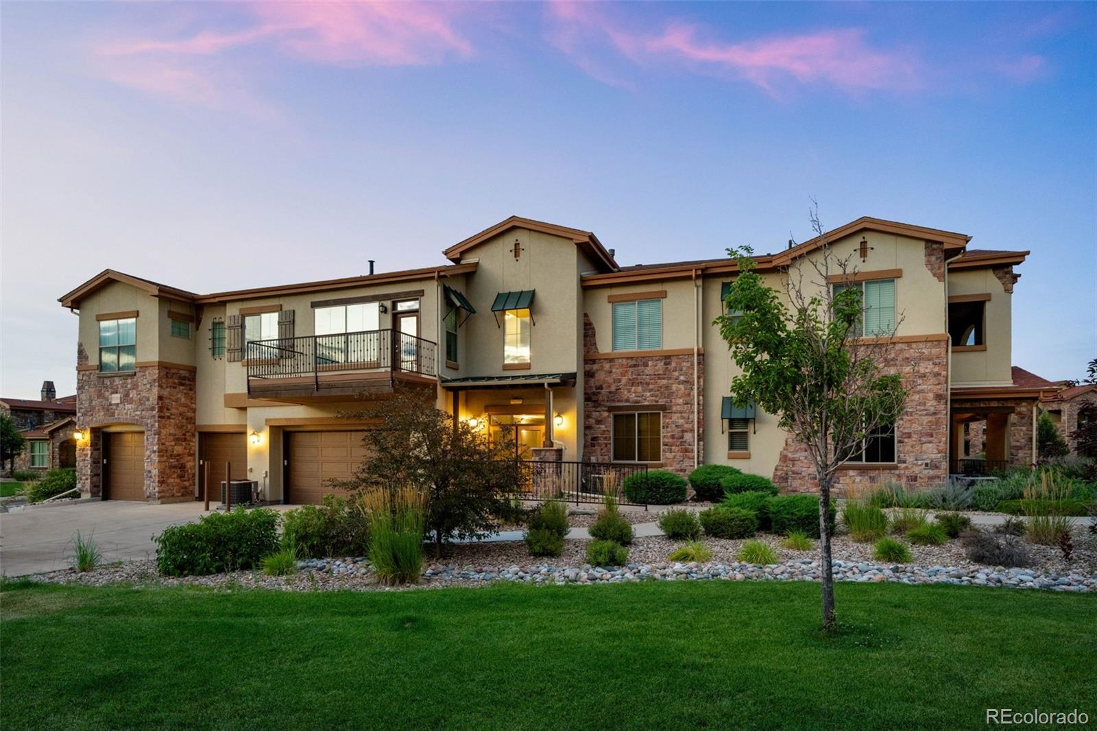 2198  primo road, Highlands Ranch sold home. Closed on 2025-08-27 for $544,000.