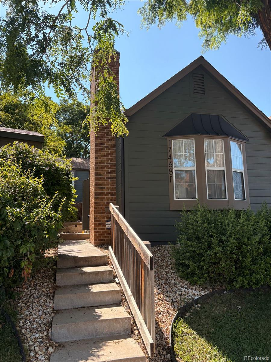 Discovery At Quincy Lake Con Aurora Condo / Townhome | MLS #: 616197017468 E Rice Circle F, Aurora Beds: 2 Baths: 1 Price: $235,000
