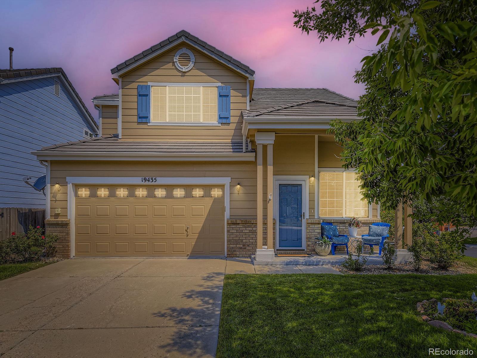 Stroh Ranch Parker Home | MLS #: 328299419435 E Arcaro Creek Place, Parker Beds: 3 Baths: 3 Price: $475,000