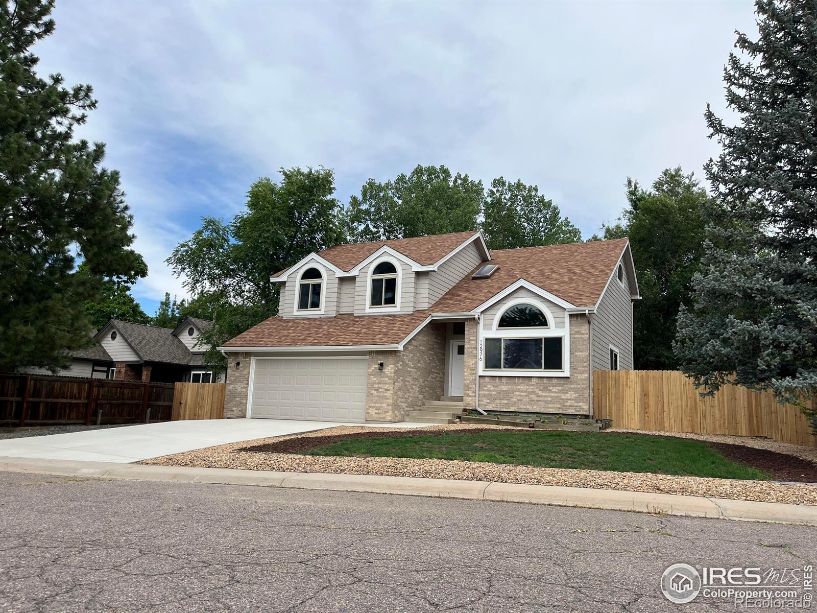 Meadowlake West Arvada Home | MLS #: 456789103916012976 W 61st Circle, Arvada Beds: 4 Baths: 3 Price: $740,000