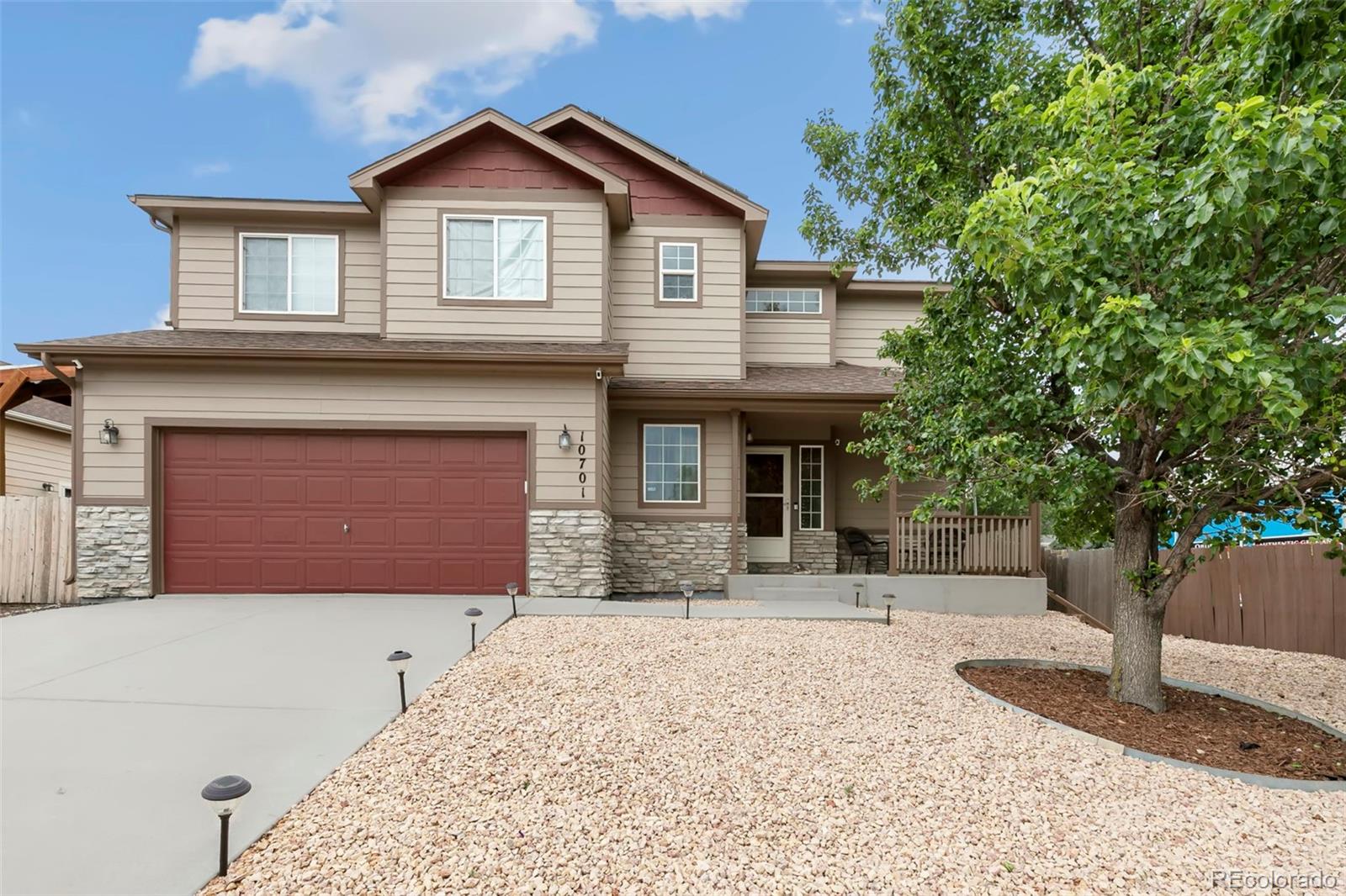 Countryside Fountain Home | MLS #: 723669110701  Darneal Drive, Fountain Beds: 4 Baths: 4 Price: $450,000