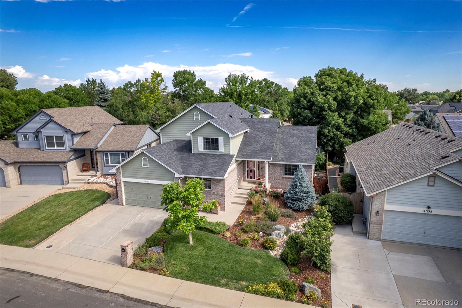 Eastlake Village Thornton Home | MLS #: 60552962345  Lake Avenue, Thornton Beds: 3 Baths: 4 Price: $630,000