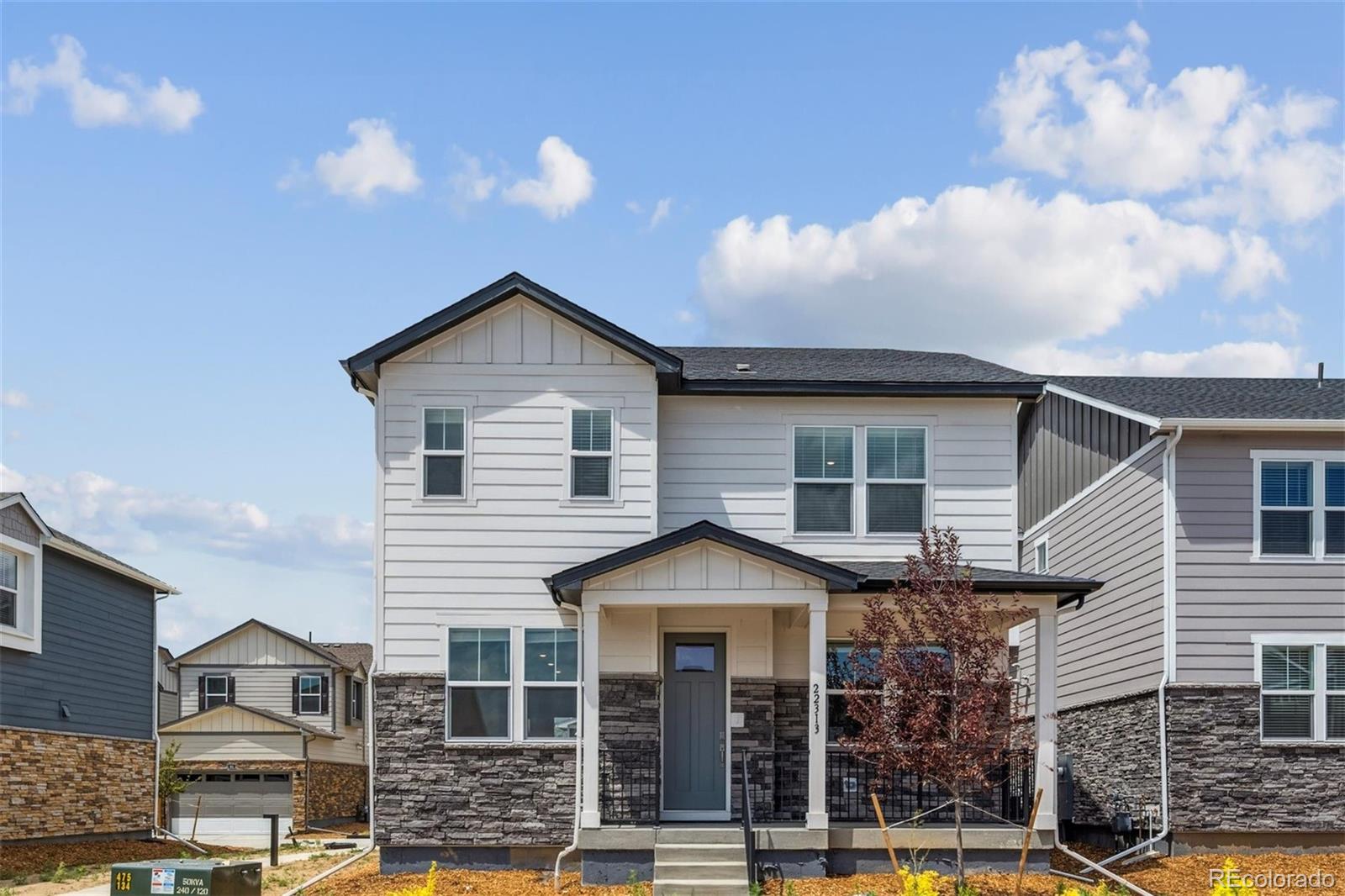 Horizon Uptown Aurora Home | MLS #: 427095322253 E 6th Place, Aurora Beds: 4 Baths: 3 Price: $520,000