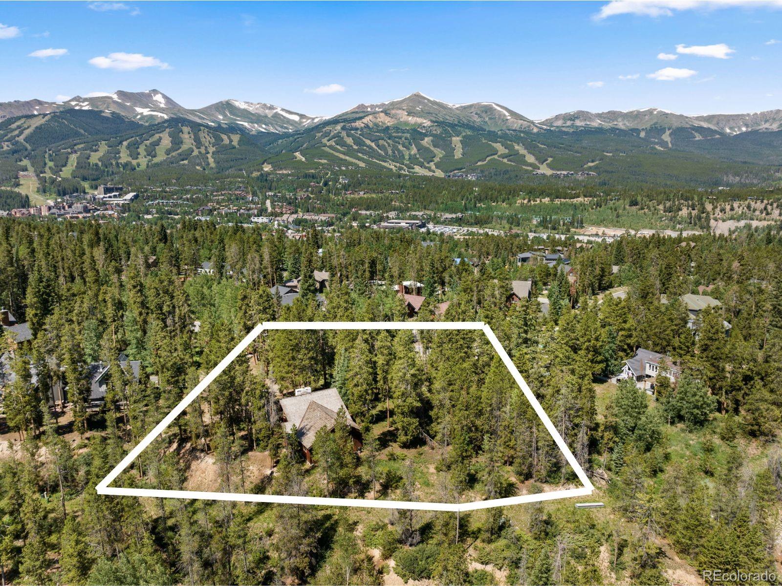 128  royal tiger road, Breckenridge sold home. Closed on 2025-09-19 for $1,725,000.
