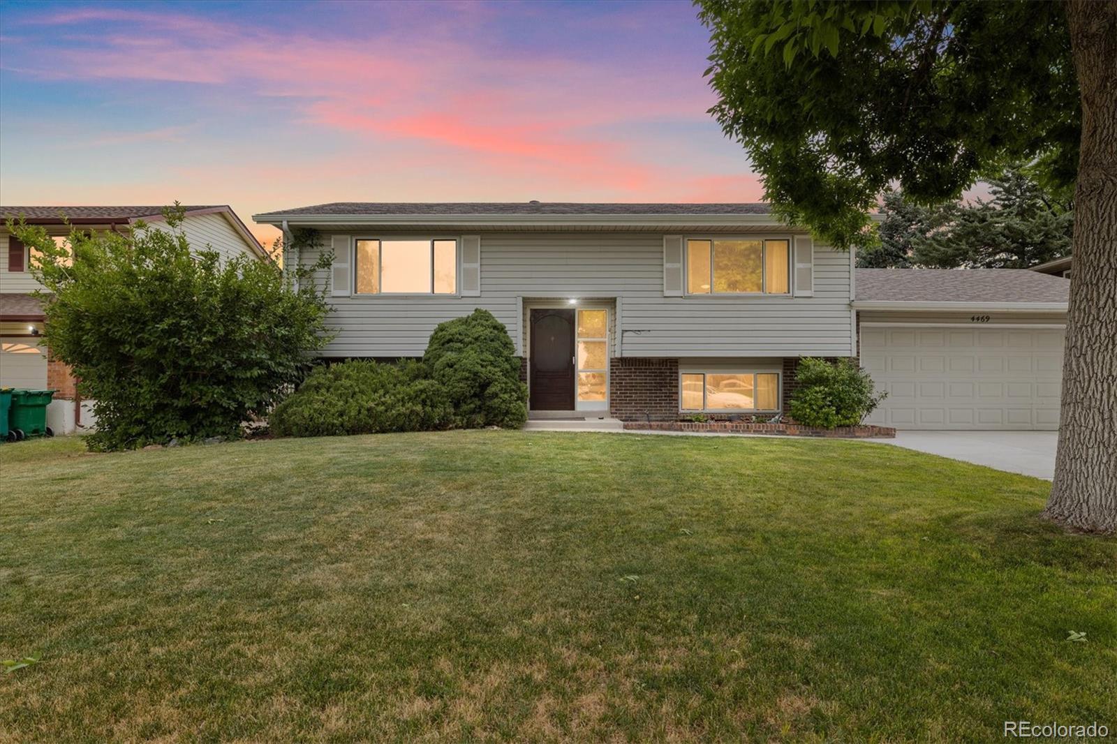 Melody Hills Littleton Home | MLS #: 75149374469 S Field Court, Littleton Beds: 4 Baths: 2 Price: $575,000