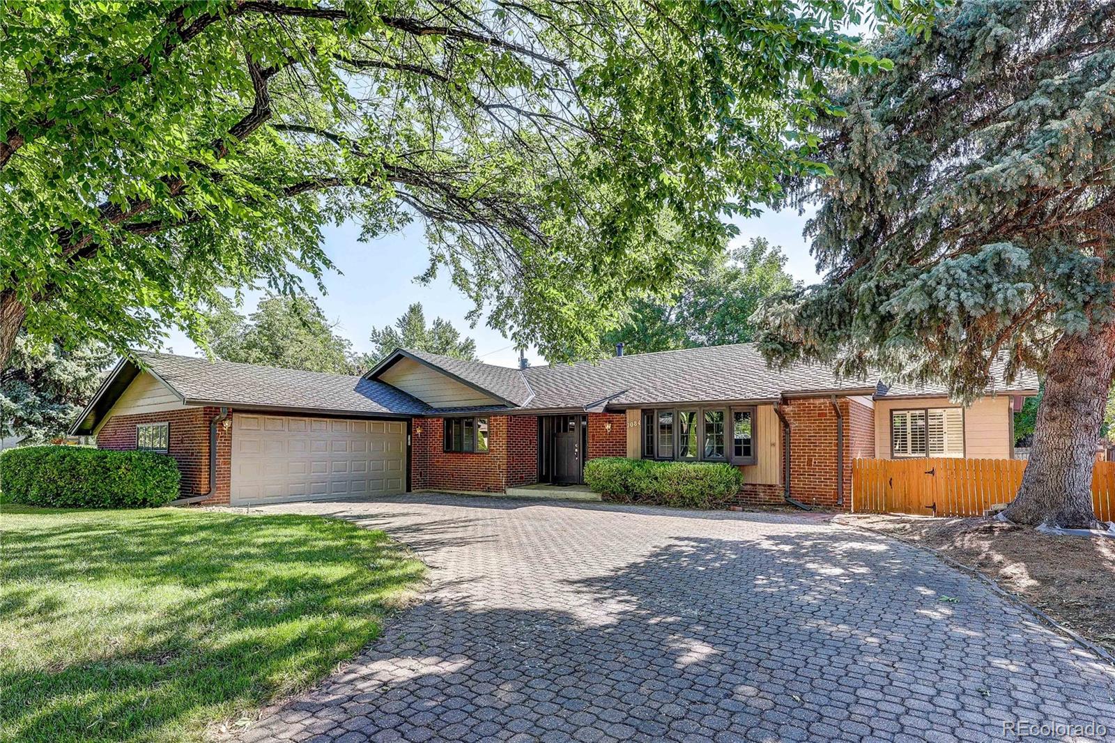 Columbine Knolls Littleton Home | MLS #: 39753167084 S Kendall Court, Littleton Beds: 3 Baths: 2 Price: $600,000