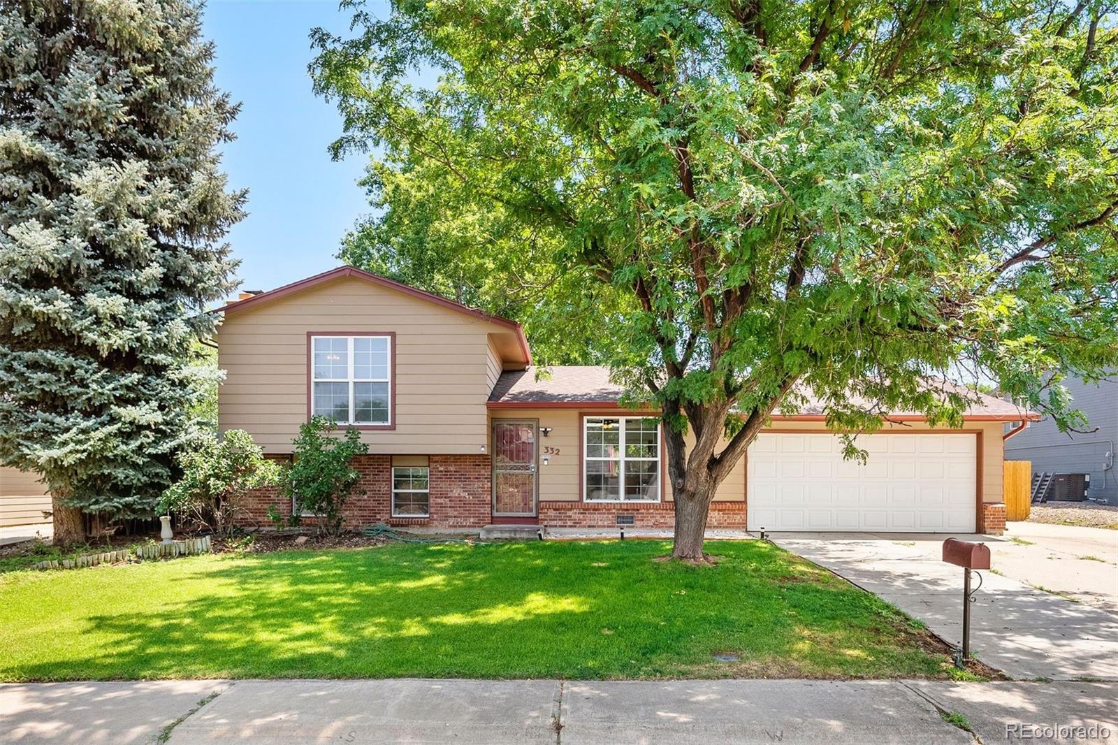 Cottonwood Vista Brighton Home | MLS #: 7535588332 S 31st Avenue, Brighton Beds: 3 Baths: 2 Price: $440,000