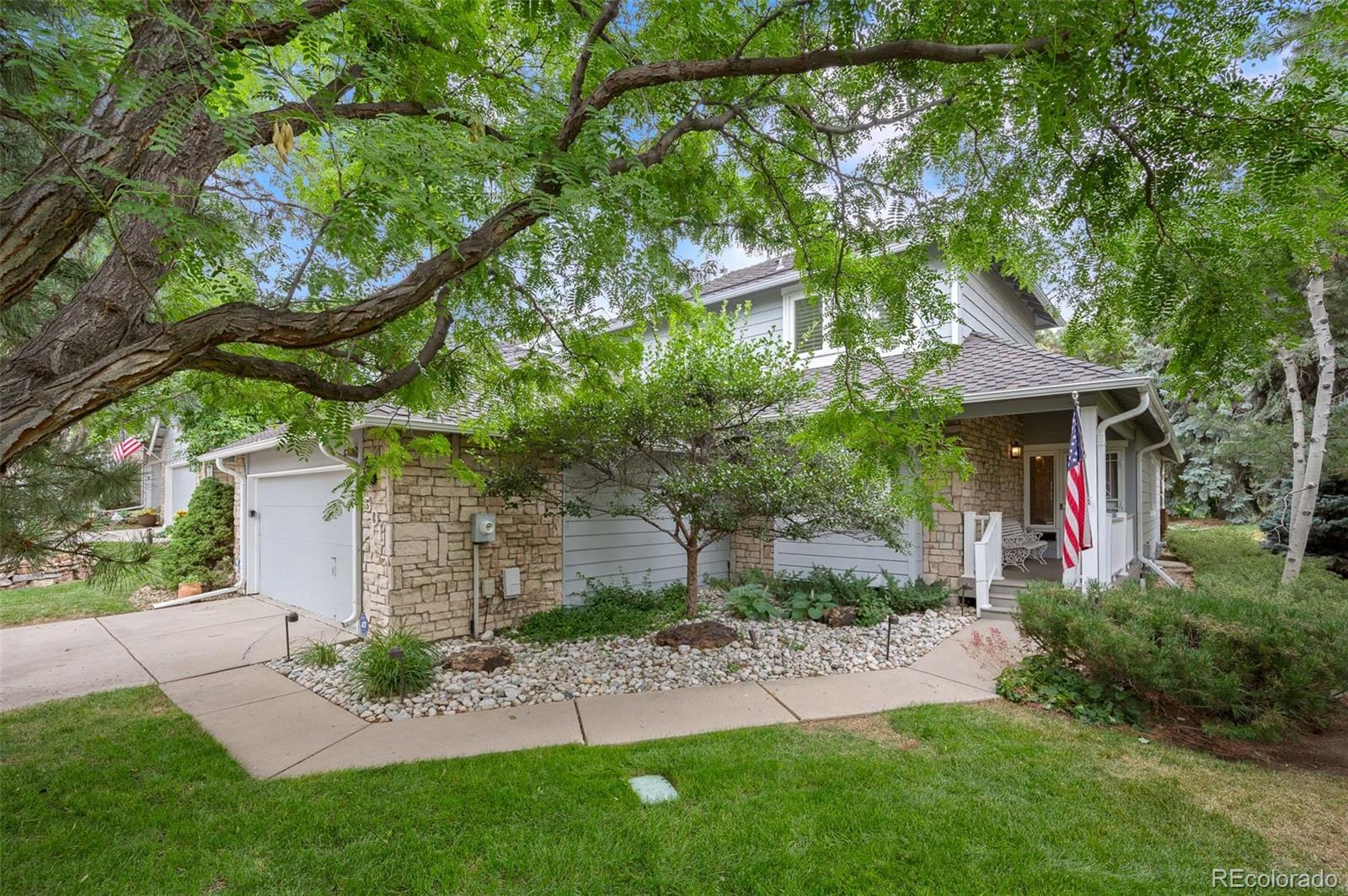  Denver Home | MLS #: 71824558505 E Temple Drive, Denver Beds: 3 Baths: 3 Price: $650,000