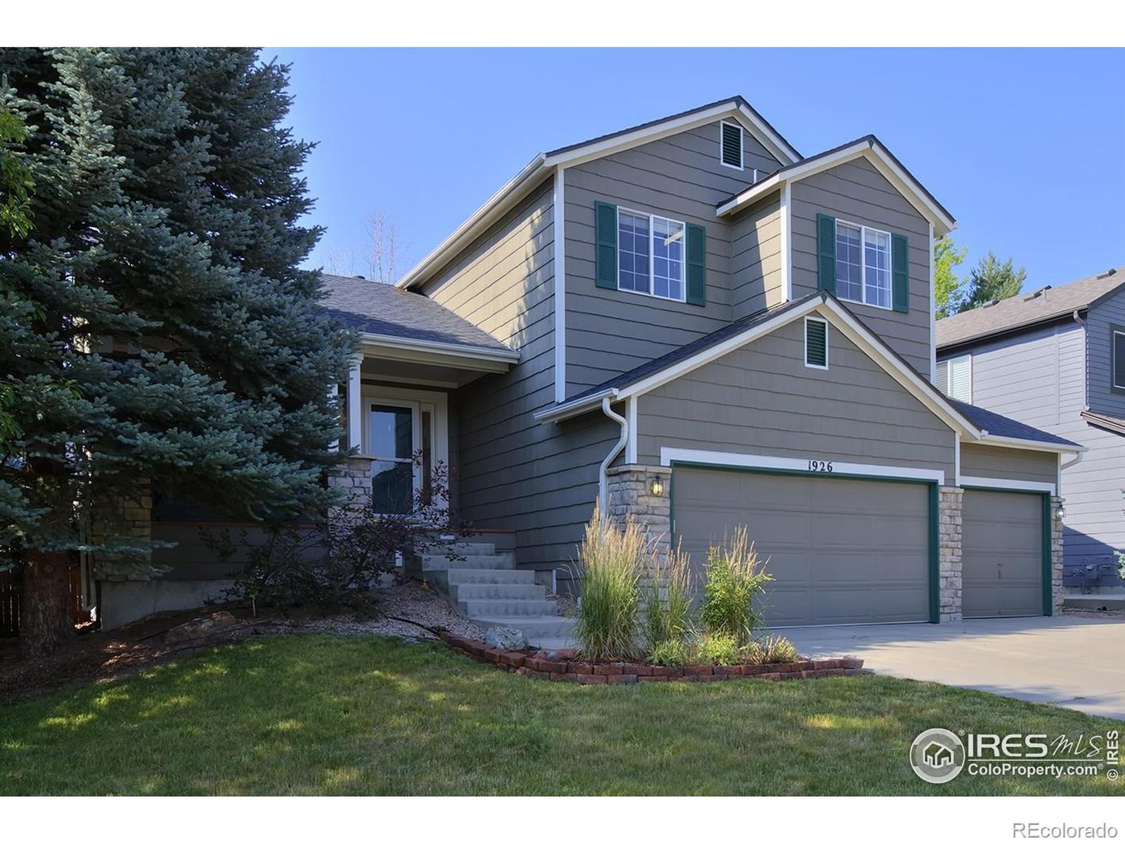 Canyon Creek Erie Home | MLS #: 45678910396011926  Clark Court, Erie Beds: 3 Baths: 4 Price: $600,000