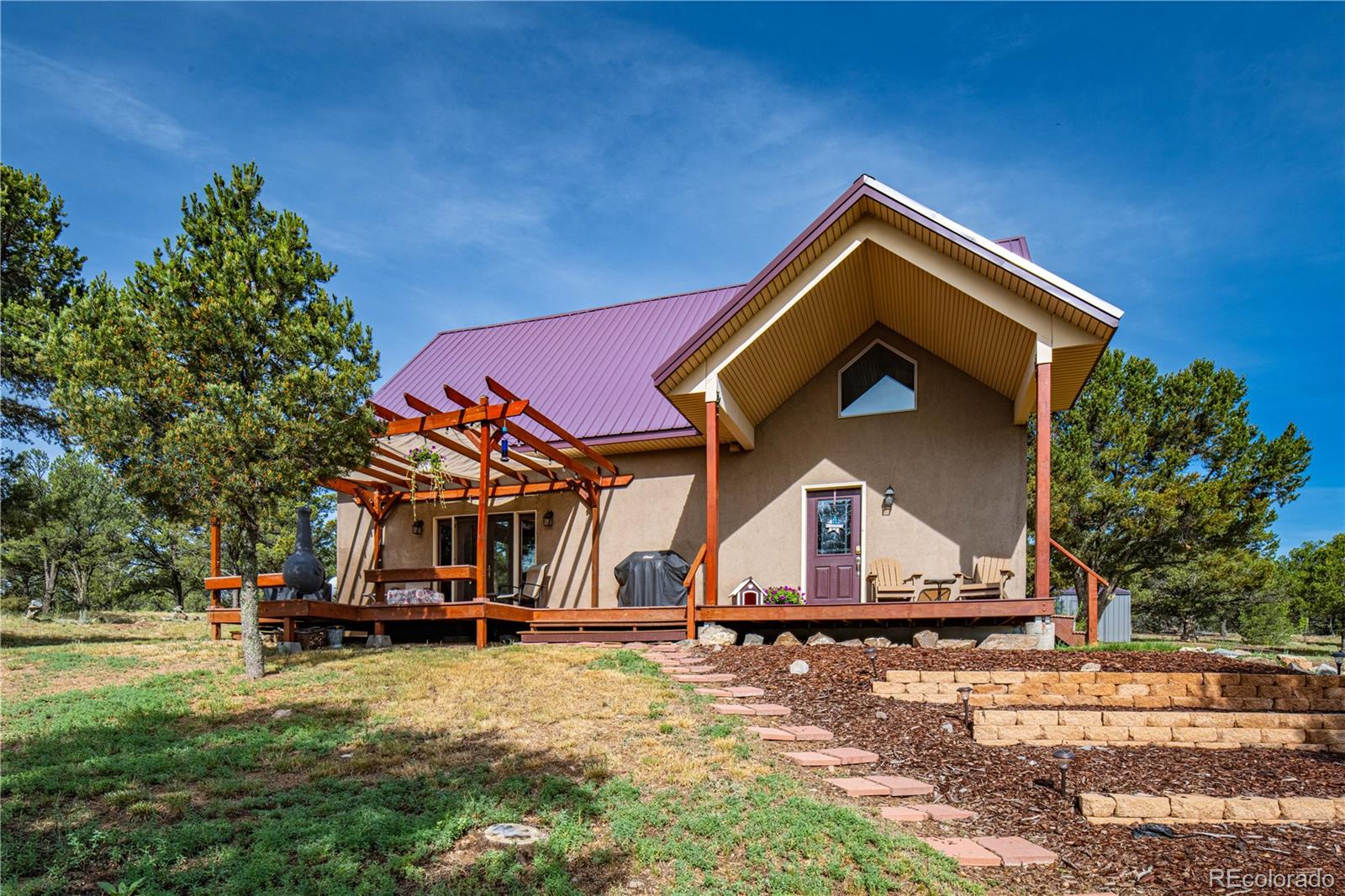 477 w view road, Cotopaxi sold home. Closed on 2026-05-18 for $565,000.