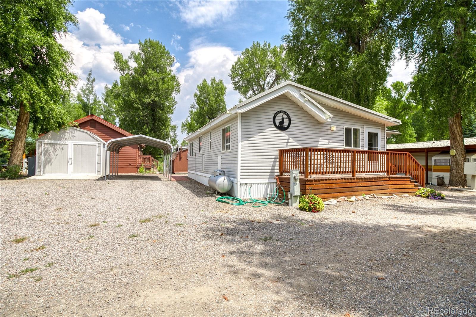39 okla tex lane, South Fork sold home. Closed on 2025-09-17 for $274,750.