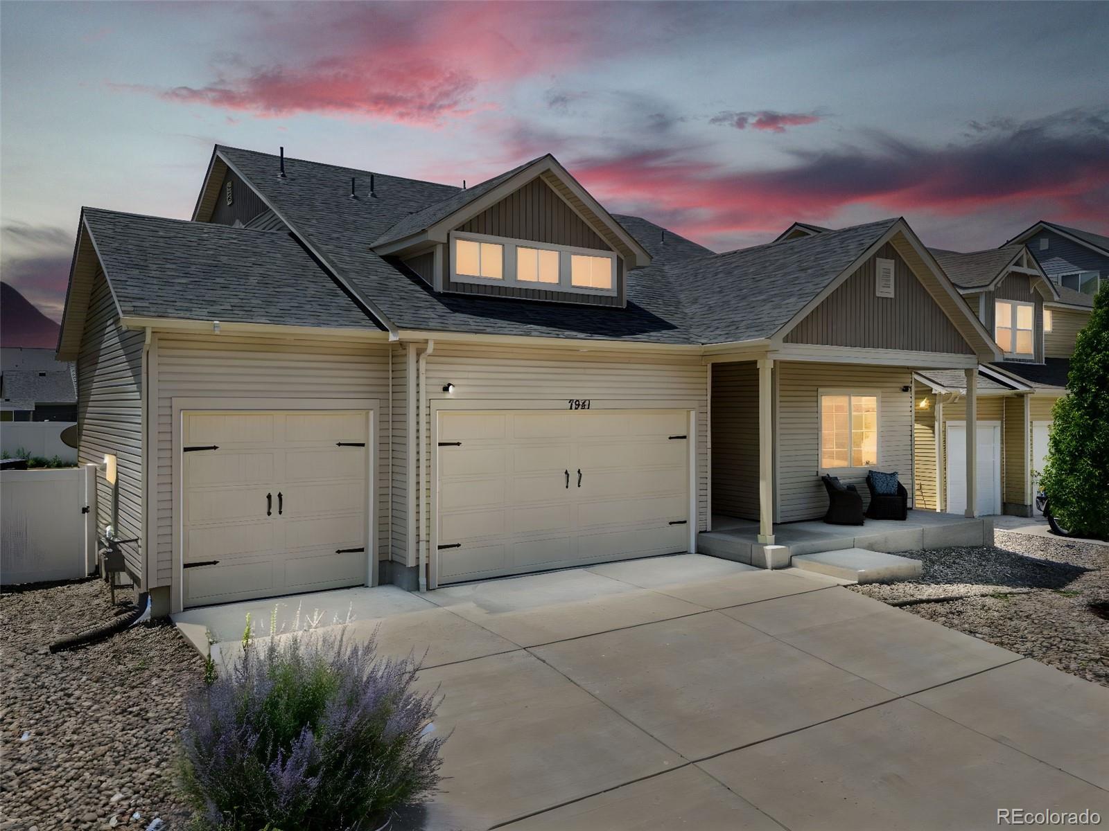  Fountain Home | MLS #: 54452637941  Whistlestop Lane, Fountain Beds: 3 Baths: 3 Price: $504,999