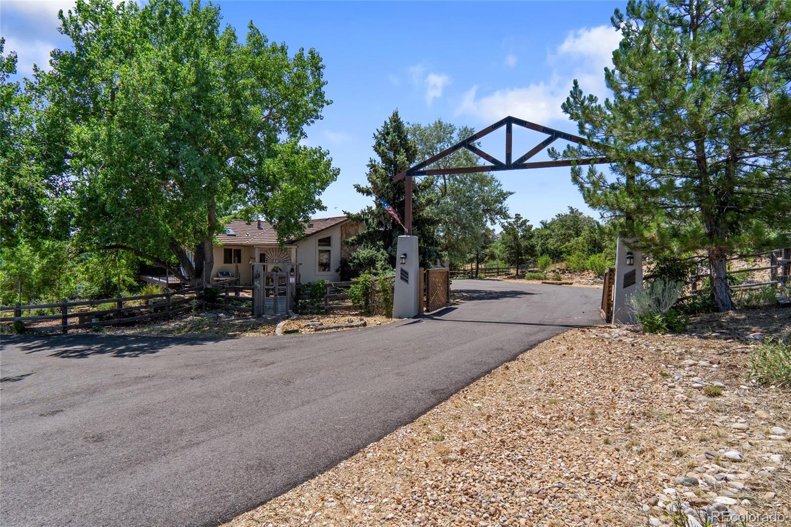 Oak Ridge Castle Rock Home | MLS #: 58491098997 N Corral Lane, Castle Rock Beds: 4 Baths: 3 Price: $1,499,000