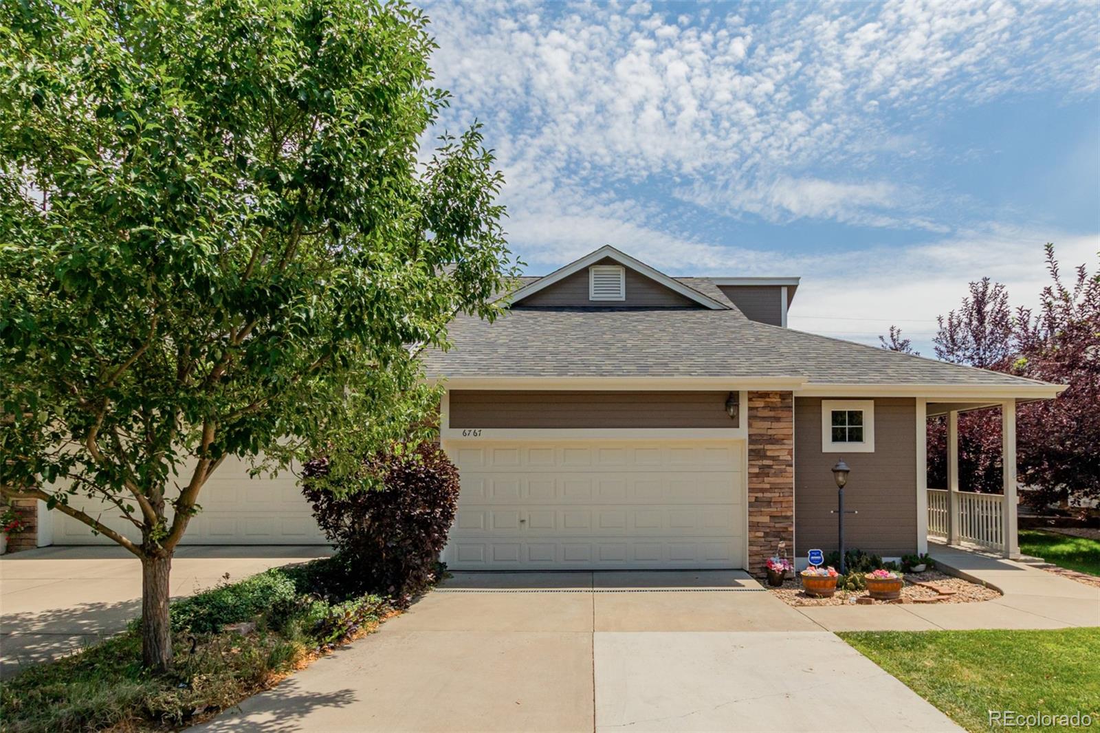 Thraemoor Lakewood Home | MLS #: 38244906767 W Yale Avenue, Lakewood Beds: 3 Baths: 3 Price: $565,000