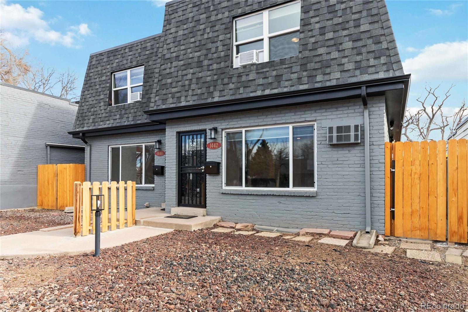 Plat Denver Home | MLS #: 63841751442 S Logan Street, Denver Beds: 3 Baths: 3 Price: $625,000