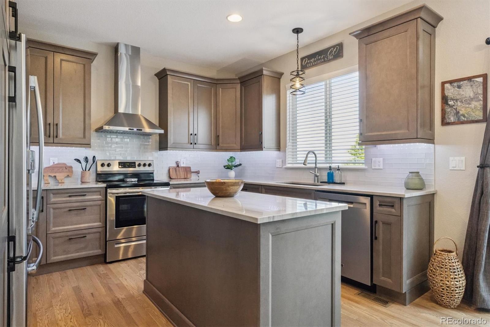 Castle Pines North Castle Pines Home | MLS #: 78757036837  Serena Avenue, Castle Pines Beds: 5 Baths: 4 Price: $910,000