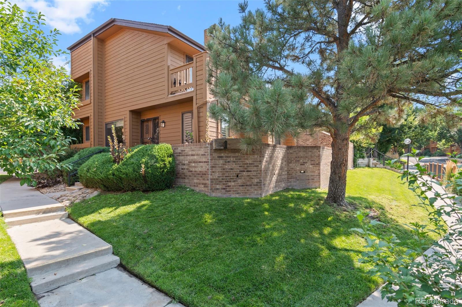 1 Denver Condo / Townhome | MLS #: 98351799400 E Iliff Avenue 361, Denver Beds: 2 Baths: 3 Price: $425,000