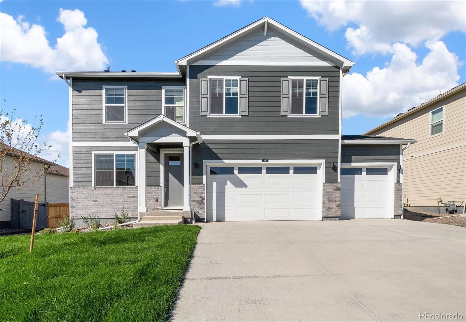 Vantage Berthoud Home | MLS #: 89032091863  Mount Monroe Drive, Berthoud Beds: 4 Baths: 3 Price: $594,900