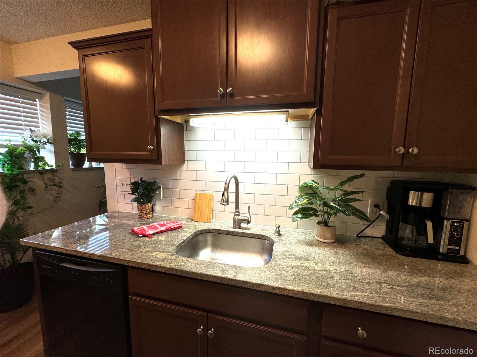 High Hollows Aurora Condo / Townhome | MLS #: 982218010702 E Exposition Avenue 101, Aurora Beds: 0 Baths: 1 Price: $78,900