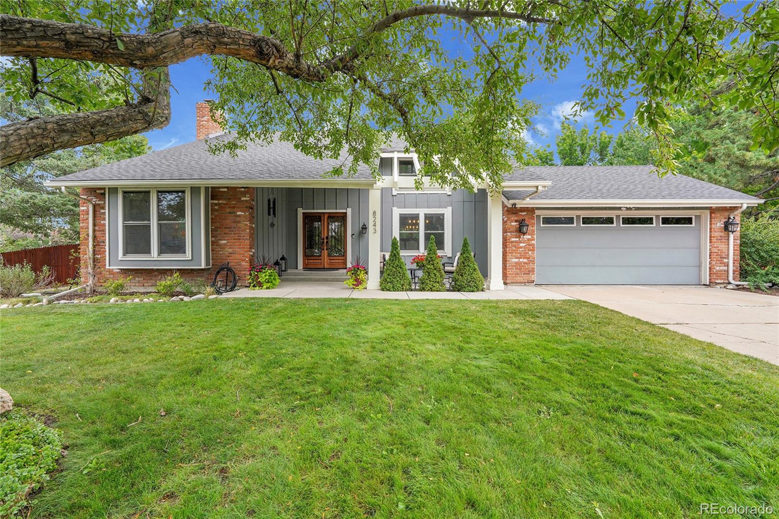 Willow Creek Centennial Home | MLS #: 20429188243 E Mineral Drive, Centennial Beds: 4 Baths: 4 Price: $1,050,000