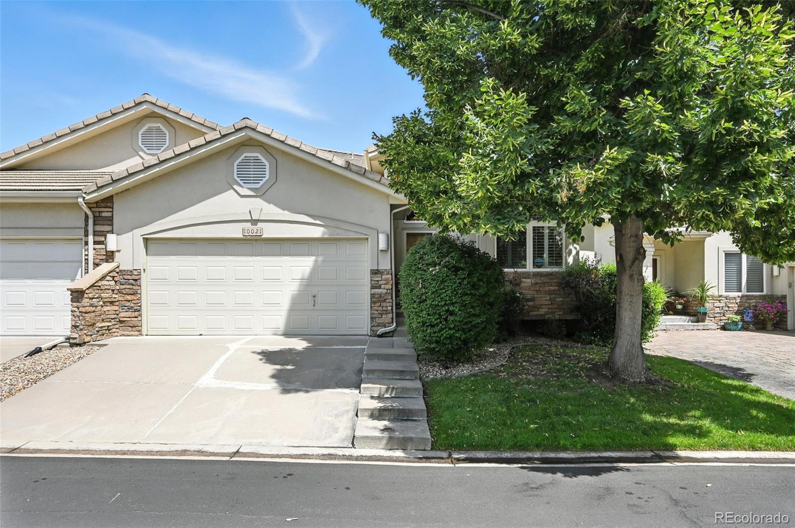 Bear Creek Lakewood Home | MLS #: 975242710021 W Vassar Place, Lakewood Beds: 2 Baths: 2 Price: $575,000