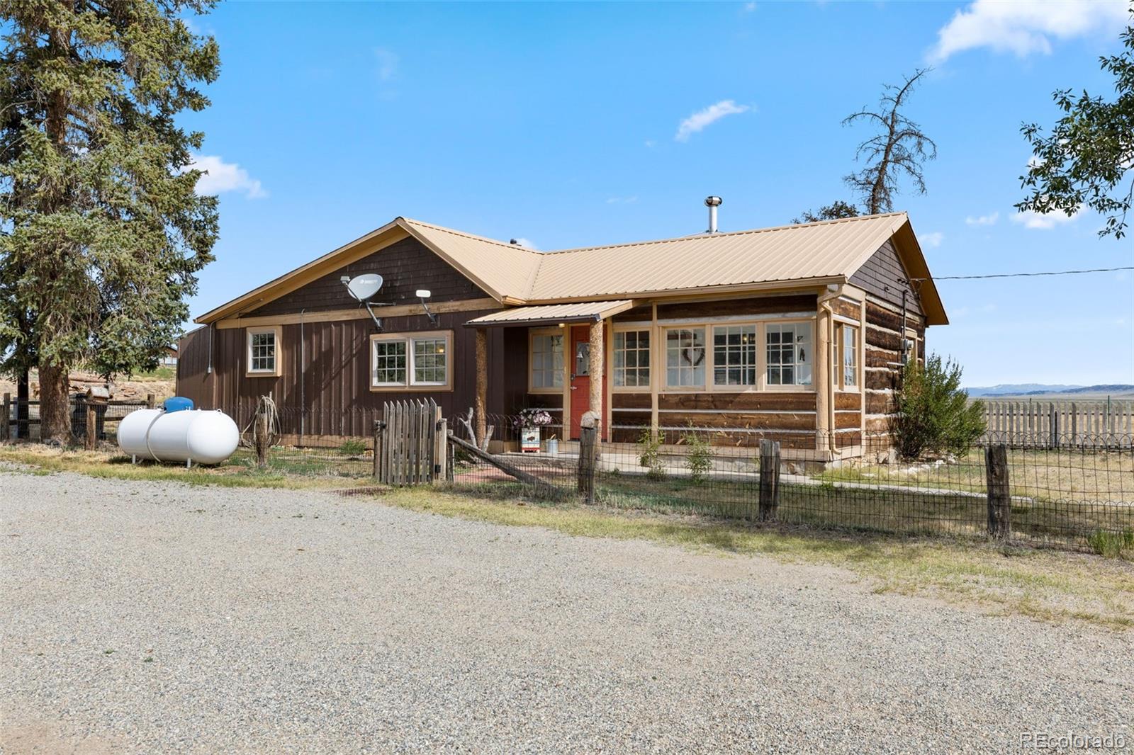 154 mariposa street, Hartsel sold home. Closed on 2026-06-30 for $325,000.