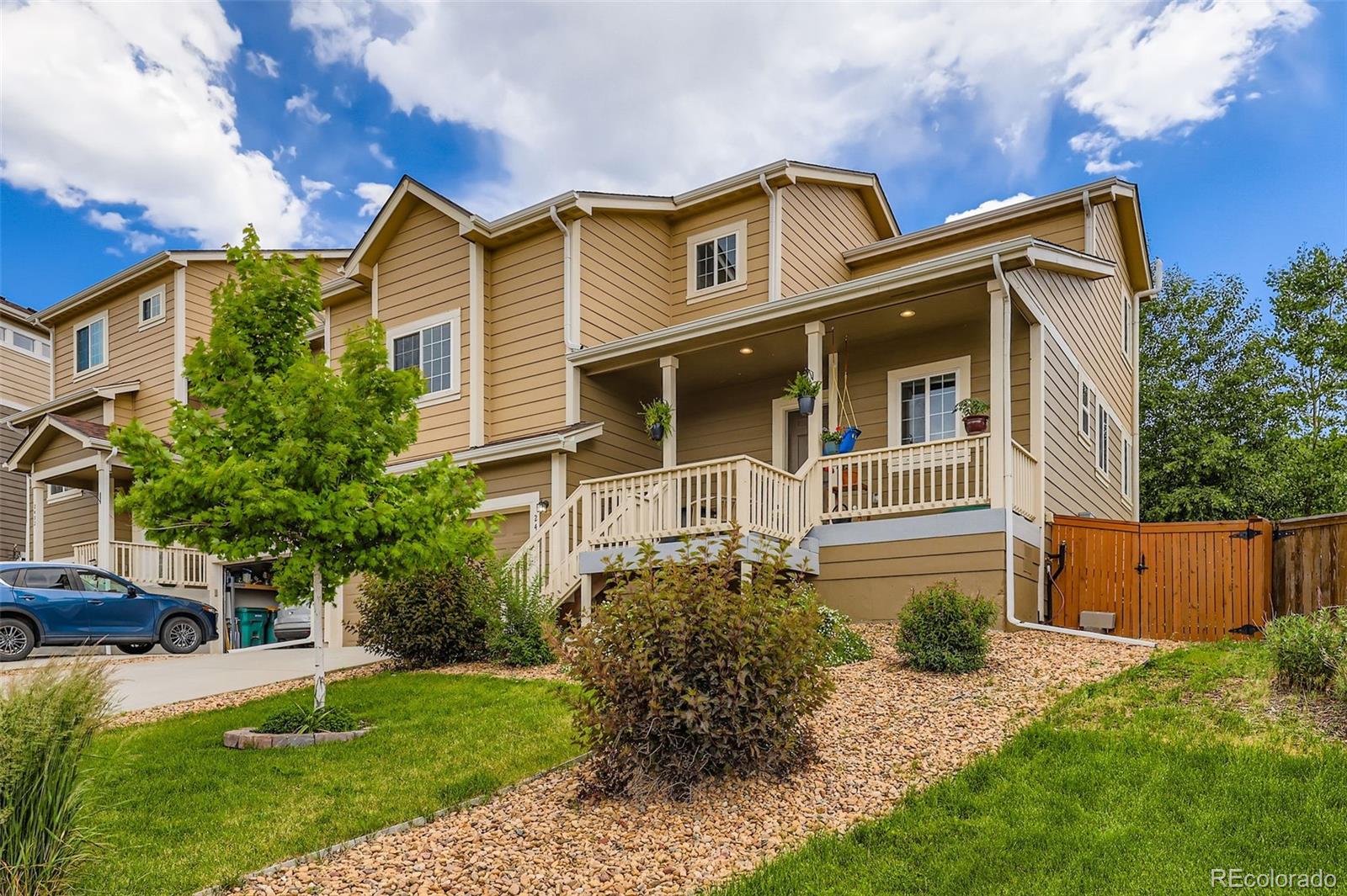 The Oaks Castle Rock Home | MLS #: 93041212484  Valley Oak Road, Castle Rock Beds: 3 Baths: 3 Price: $530,000